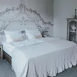 Boutique Classico