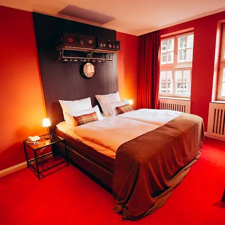 Boutique Classico מלון 4*